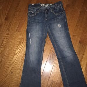 Women’s jeans. Great condition.